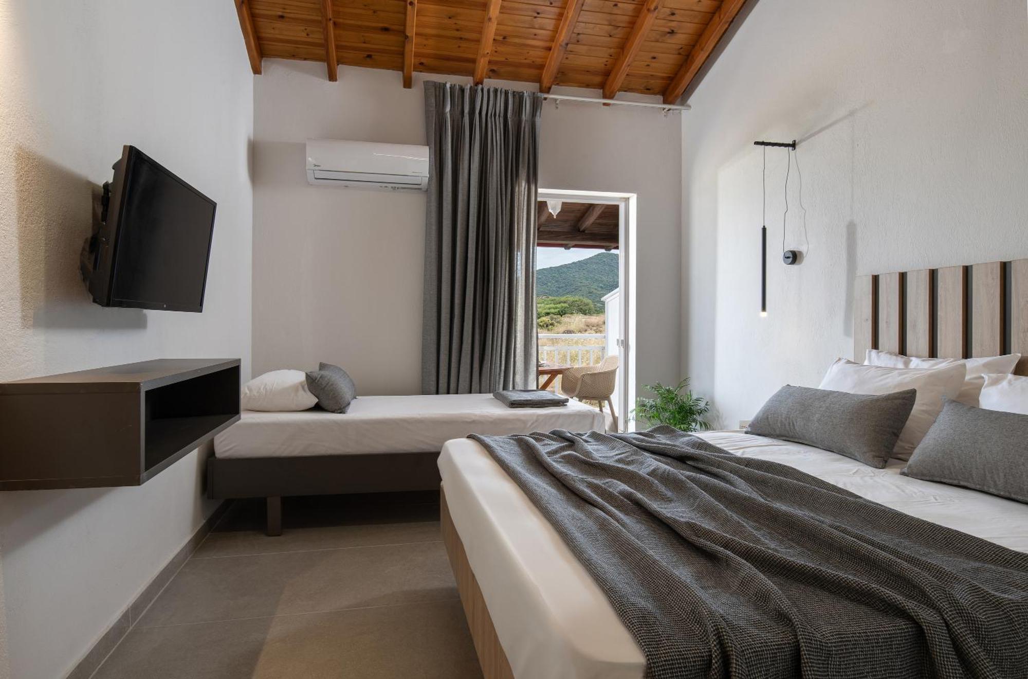 Erifili At Sarti Beach Apartments & Studios Exterior foto